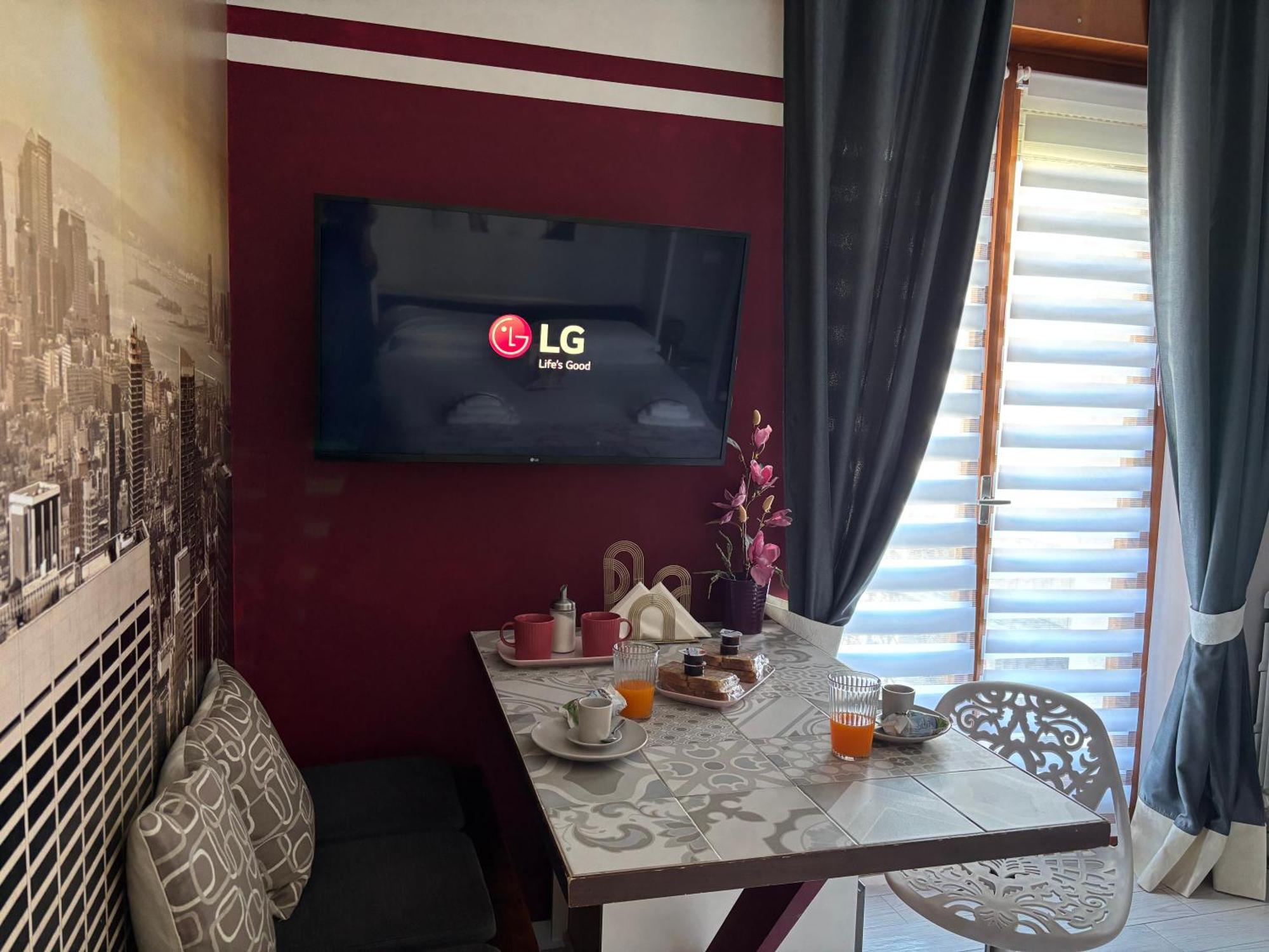 Studio Flat Policlinico G B Rossi Borgo Roma Верона Екстер'єр фото
